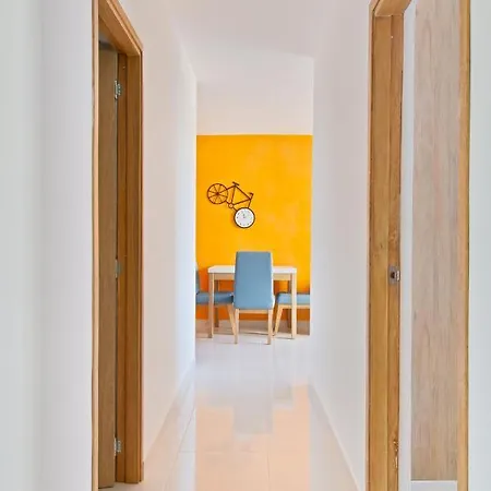 Apartamento Piso Alto Torices 2 Apartment *